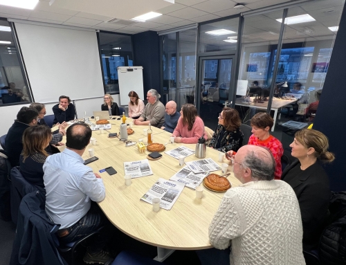 Un petit déjeuner médias gourmand